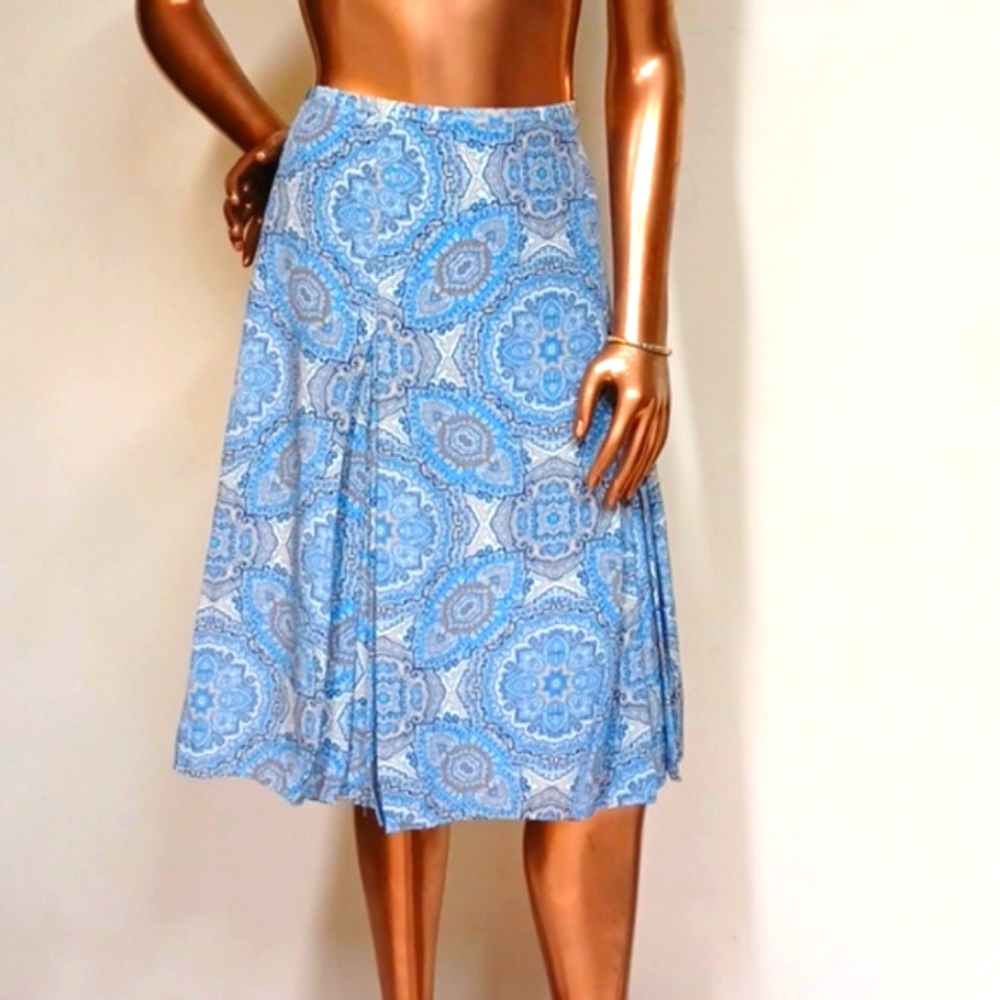 Loft Like New Blue Paisley Silk Skirt